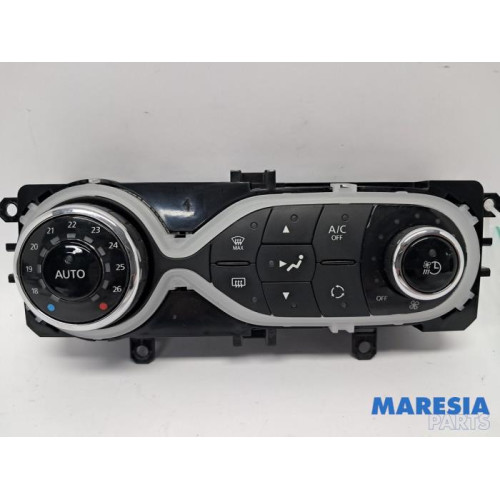 Renault - ZOE - Panneau de commandes chauffage