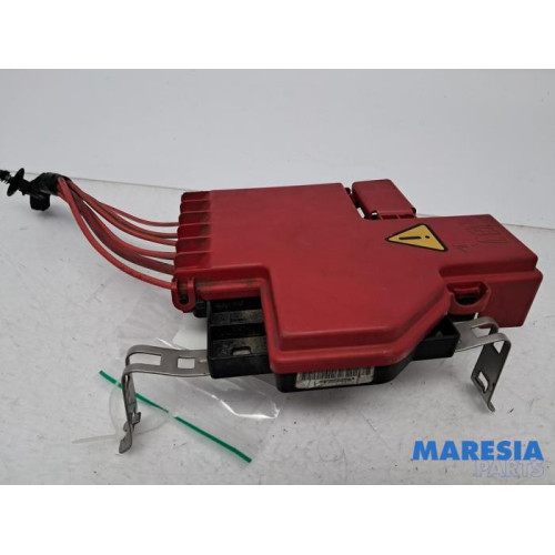 Renault - ZOE - Fuse box