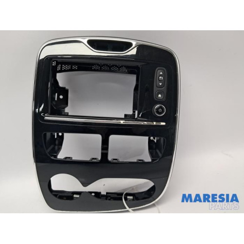 Renault - ZOE - Radio omlijsting