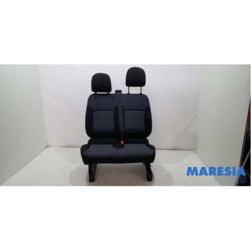 Opel - Vivaro - Double front seat, right