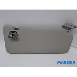 Renault - ZOE - Sun visor