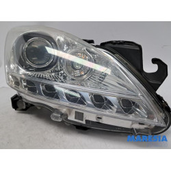 Peugeot - 3008 - Koplamp rechts