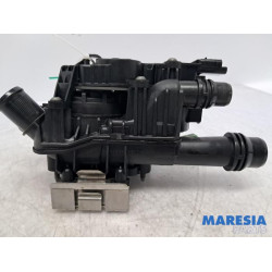 Peugeot - 308 - Thermostat housing