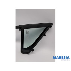Renault - ZOE - Quarter light, front right