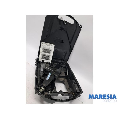 Opel - Vivaro - Jack set