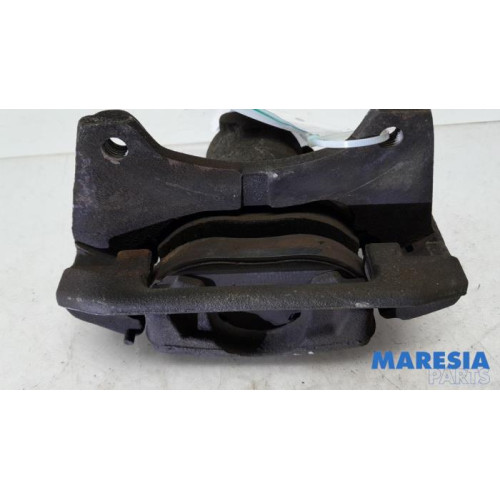 Fiat - 500 - Front brake calliper, right