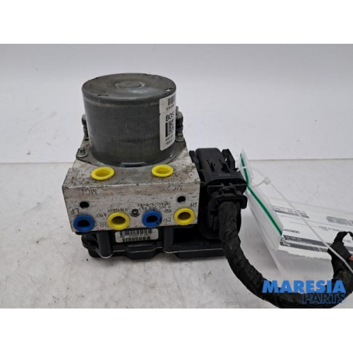 Fiat - 500 - ABS Pumpe