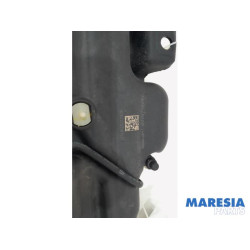 Opel - Vivaro - Adblue Tank