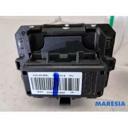Renault - Trafic - Kachel Weerstand