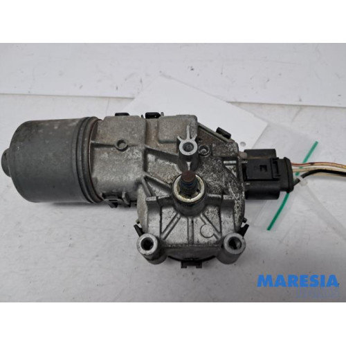 Alfa Romeo - Giulietta - Front wiper motor