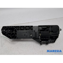 Alfa Romeo - Giulietta - Front door handle 4-door, right