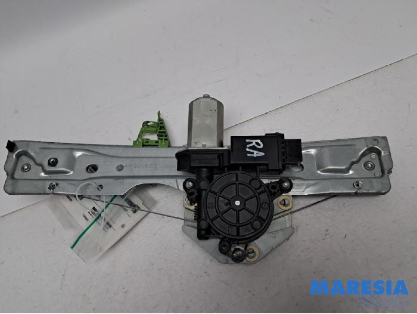 Alfa Romeo - Giulietta - Fenstermechanik 4-türig rechts hinten