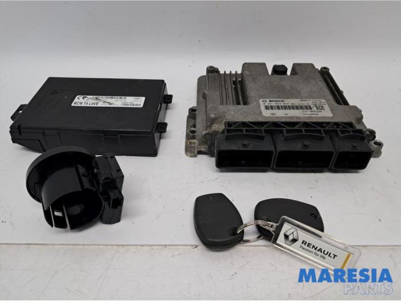 Renault - Trafic - Engine management computer