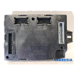 Renault - Trafic - Engine management computer