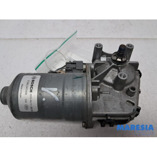 Renault - Trafic - Front wiper motor