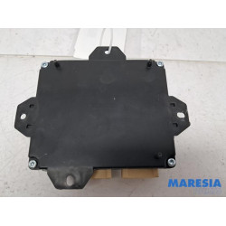 Renault - Trafic - Centrale Deurvergrendelings Module