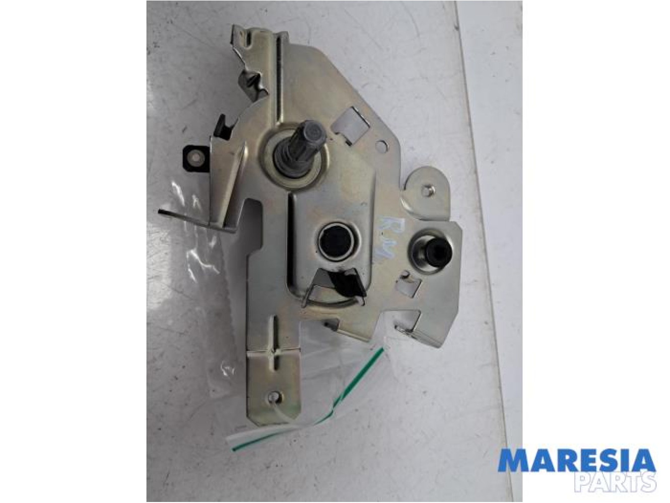 Renault - Trafic - Sliding door lock mechanism, right