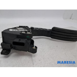 Renault - Trafic - Accelerator pedal