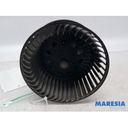 Renault - Trafic - Heating and ventilation fan motor