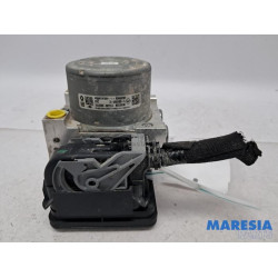 Renault - Trafic - ABS Pomp