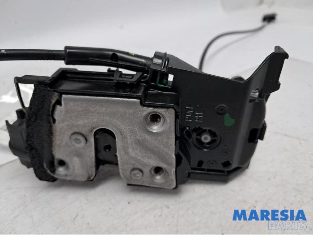Renault - Trafic - Door lock mechanism 2-door, right