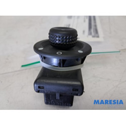 Renault - Trafic - Mirror switch