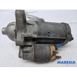 Opel - Vivaro - Startmotor