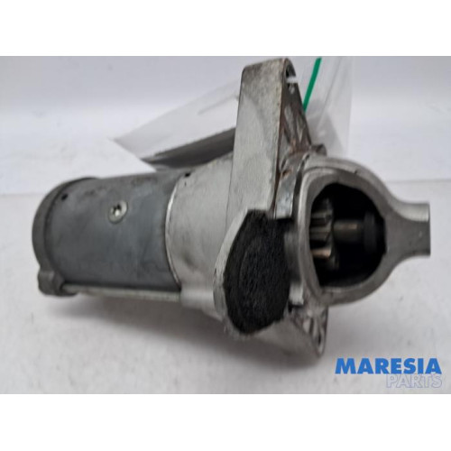 Opel - Vivaro - Startmotor
