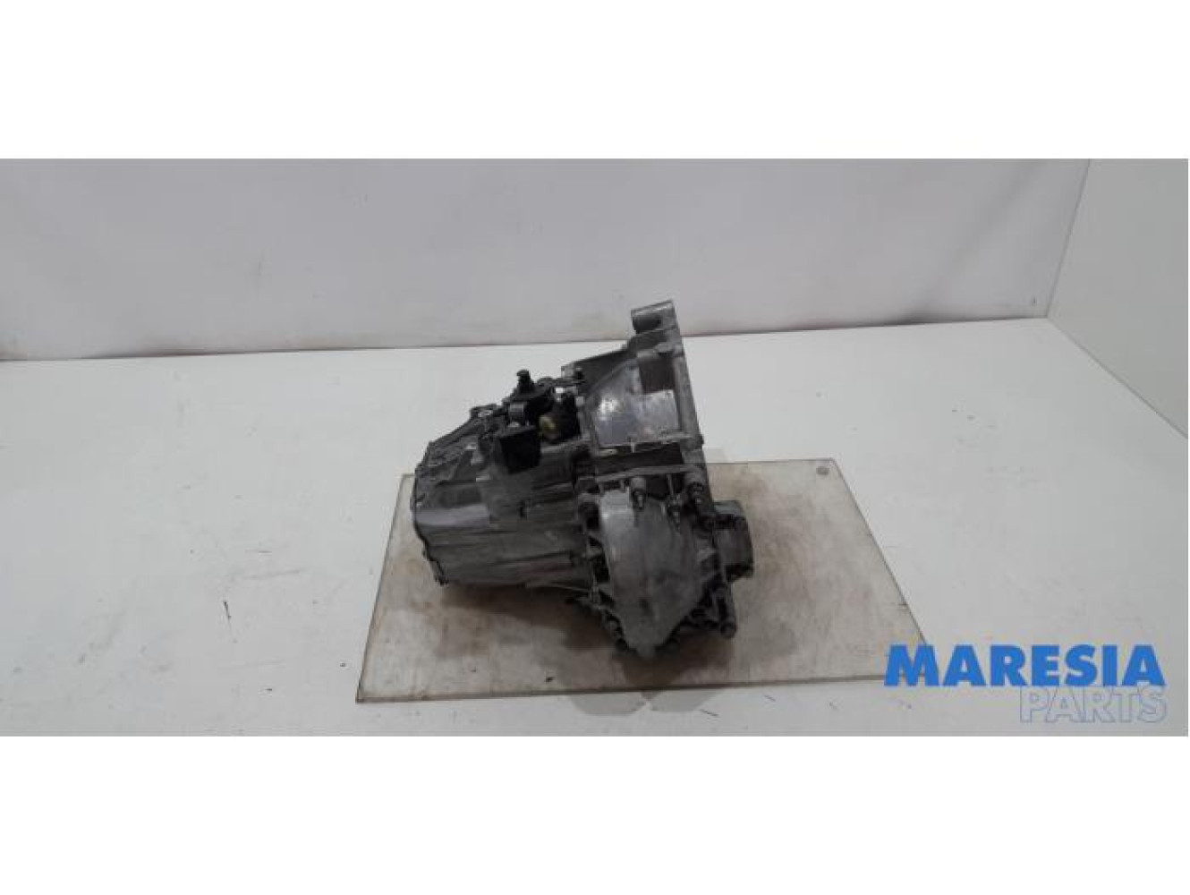 Toyota - Pro-Ace - Gearbox