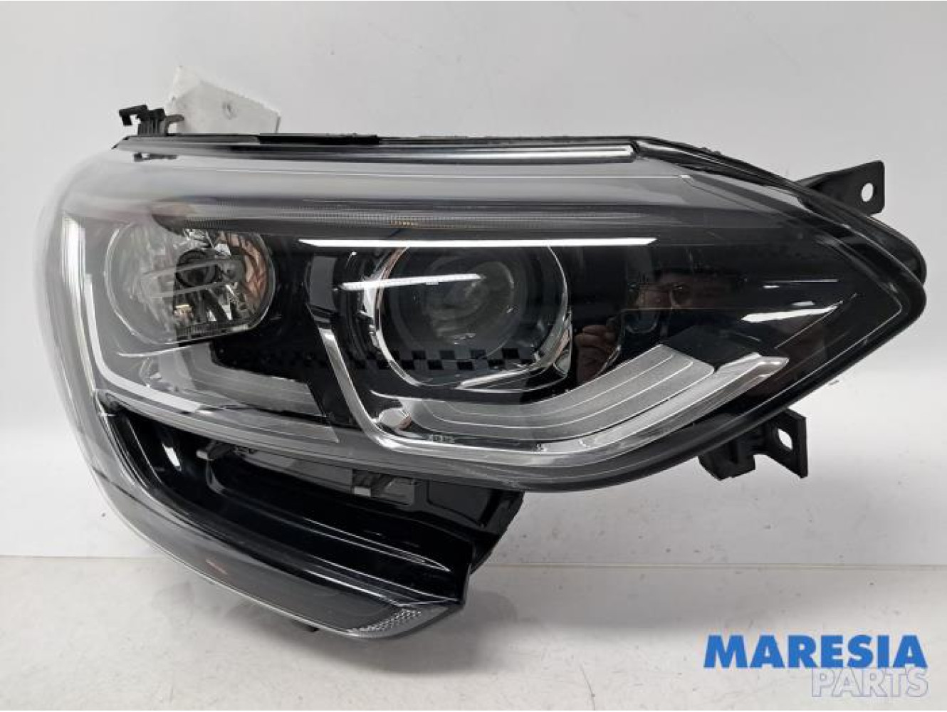 Renault - Megane - Koplamp rechts