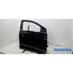 Renault - Megane - Front door 4-door, right