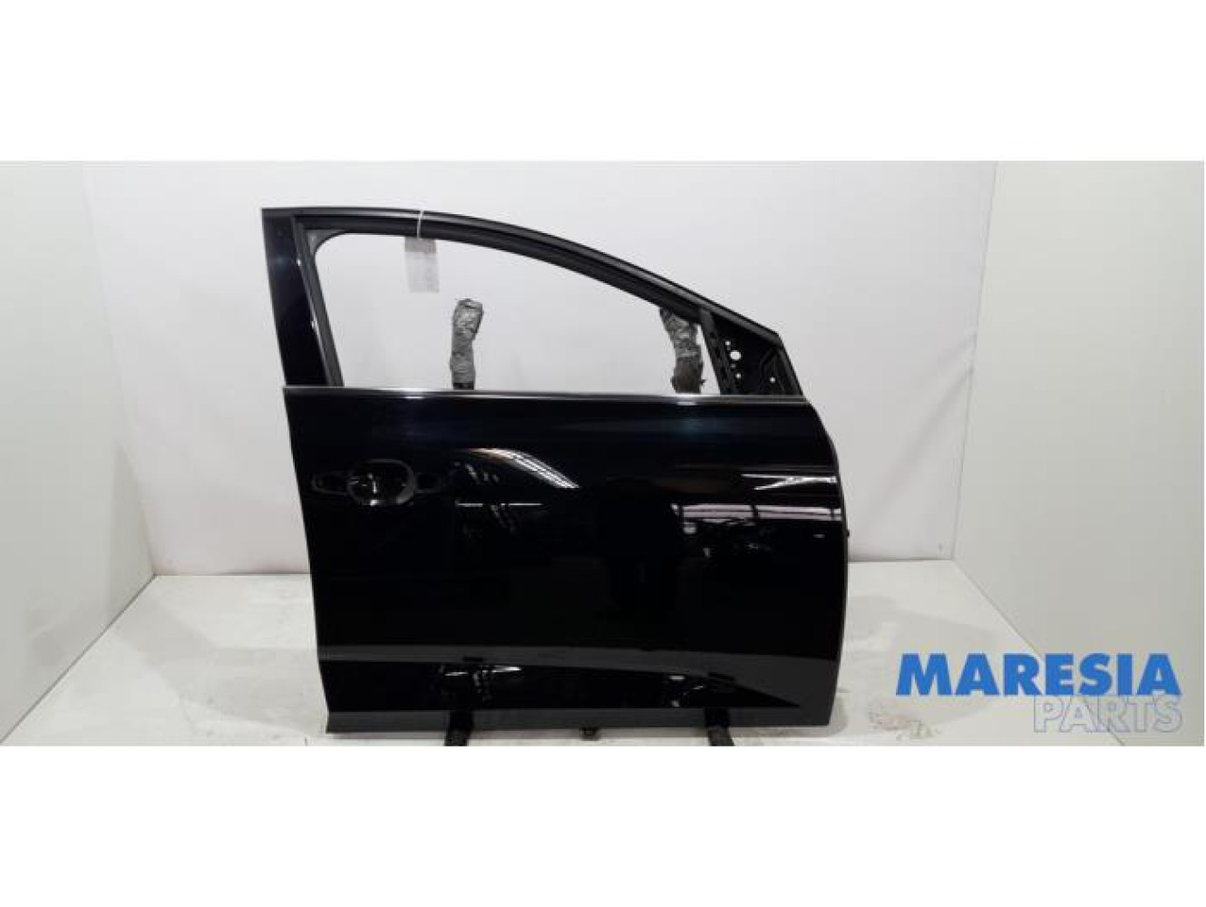 Renault - Megane - Front door 4-door, right
