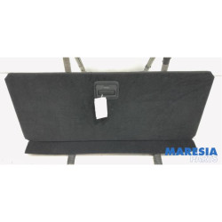 Renault - Megane - Floor panel load area