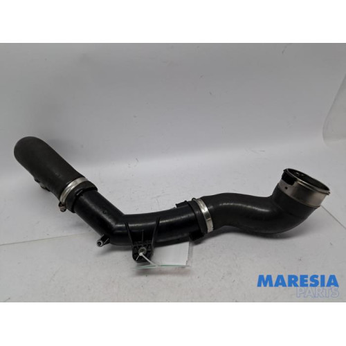 Opel - Vivaro - Intercooler hose