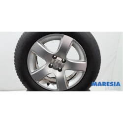 Peugeot - 3008 - Sportvelgenset + banden