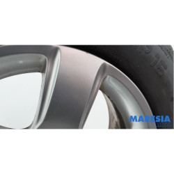 Peugeot - 3008 - Sportvelgenset + banden