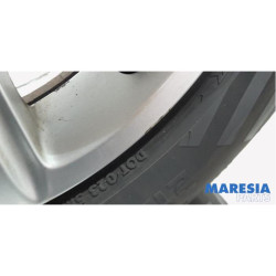 Peugeot - 3008 - Sportvelgenset + banden