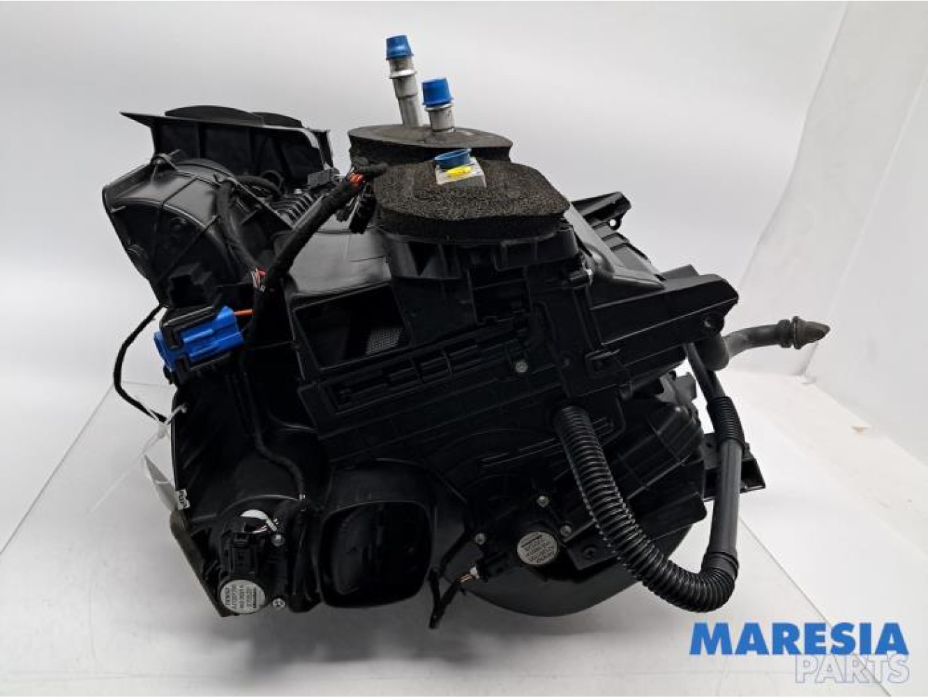 Opel - Movano - Heater housing