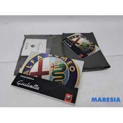 Alfa Romeo - Giulietta - Instruction Booklet