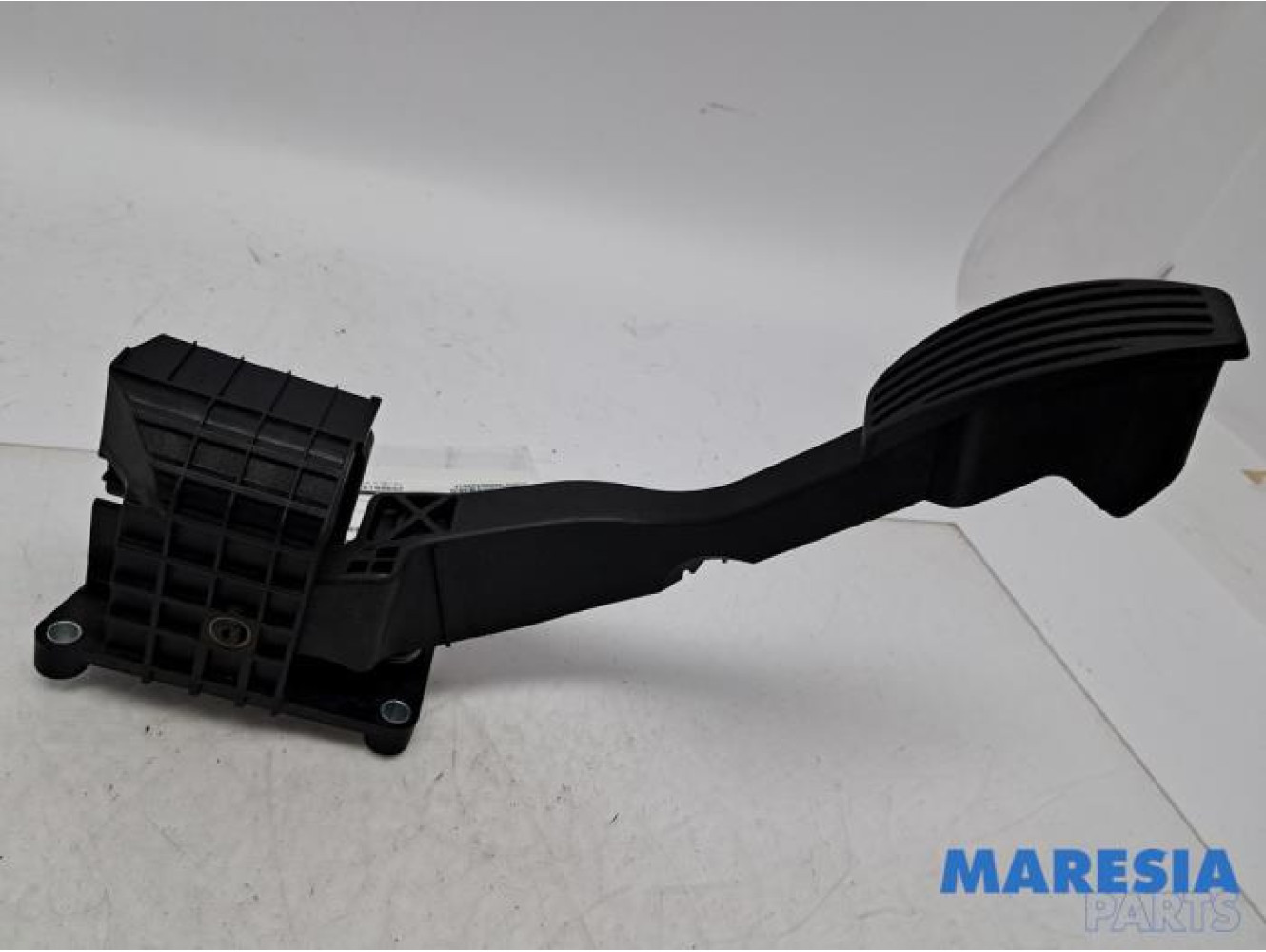 Fiat - 500 - Accelerator pedal