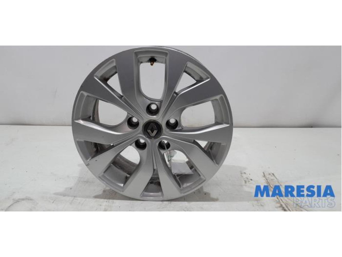 Renault - Megane - Wheel