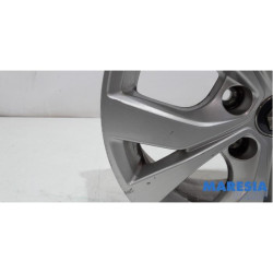 Renault - Megane - Wheel