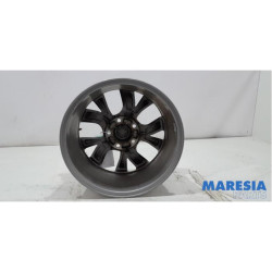 Renault - Megane - Wheel