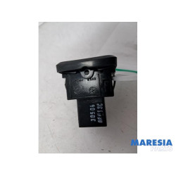 Fiat - 500 - Electric window switch