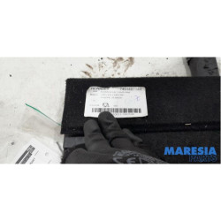 Renault - Clio - Floor panel load area