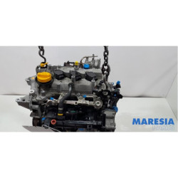 Renault - Clio - Engine
