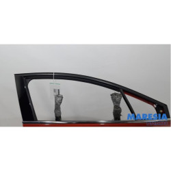 Renault - Clio - Front door 4-door, right