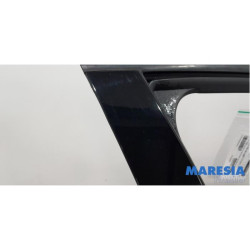 Renault - Clio - Front door 4-door, right