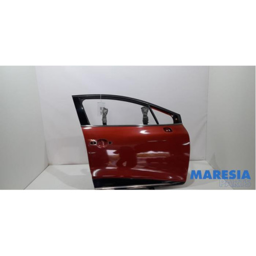 Renault - Clio - Front door 4-door, right