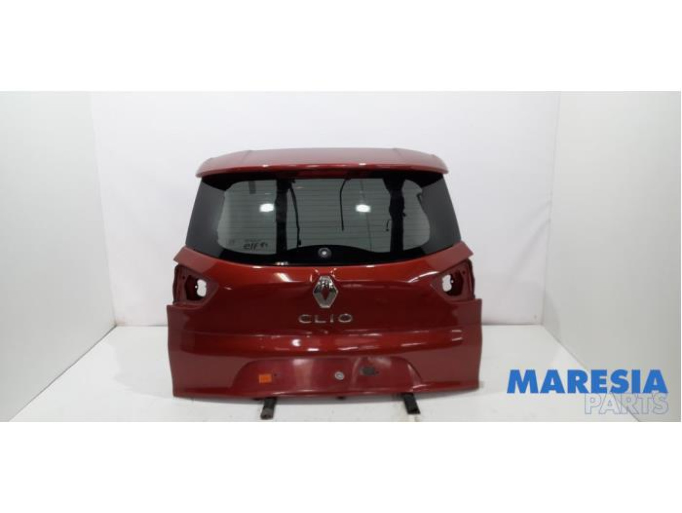Renault - Clio - Tailgate